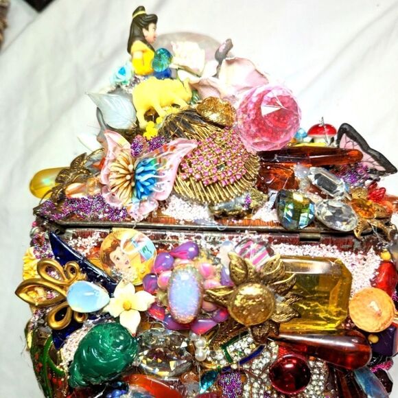 Wendy Gell Jewelry Box Elephants on all sides, Disney Princess, Swarovski more. - Picture 5 of 5